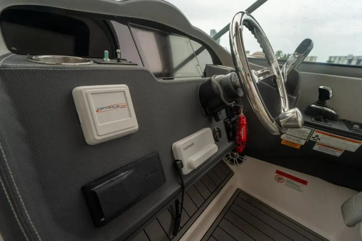 Thumbnail von Regal 33 XO