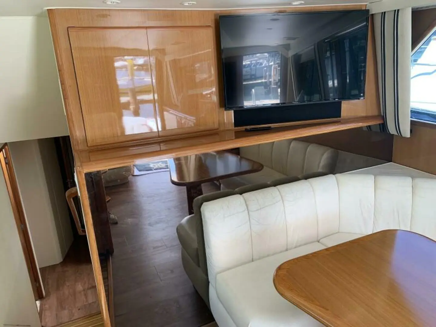 Thumbnail von Viking 50 Convertible Pier Pressure