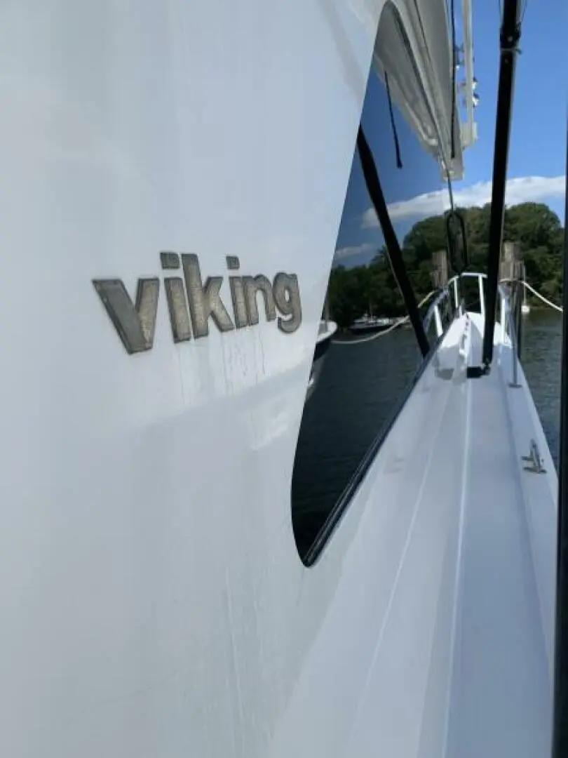 Thumbnail von Viking 50 Convertible Pier Pressure