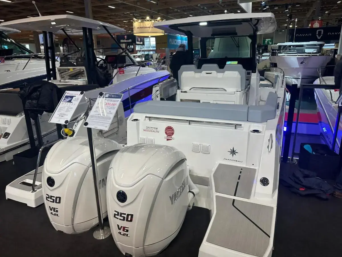 Thumbnail von Jeanneau Cap Camarat 9.0 CC Jeanneau Cap Camarat 9.0CC S2 nieuw model!