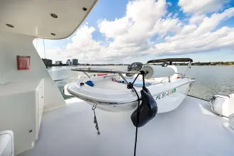 Thumbnail von Cheoy Lee 61 LRC LookingGlass