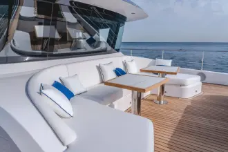 Thumbnail von Majesty 112 Terrasse