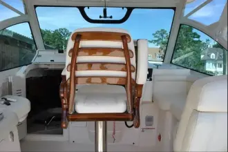 Thumbnail von Grady White Express 330