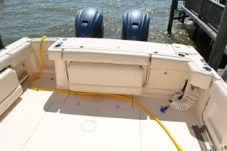 Thumbnail von Grady White Express 330