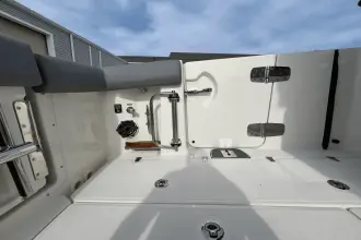 Thumbnail von Boston Whaler 350 Realm