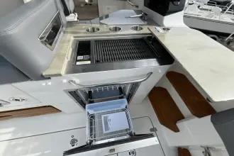 Thumbnail von Boston Whaler 350 Realm