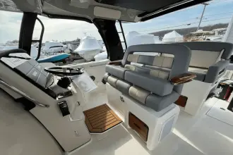 Thumbnail von Boston Whaler 350 Realm