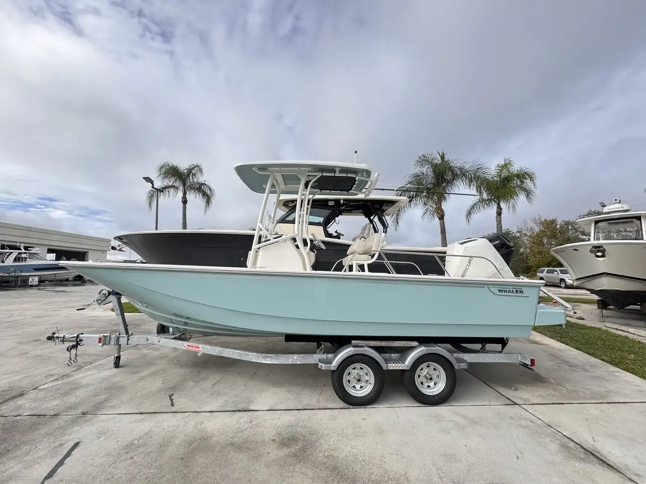 Boston Whaler 210 Montauk