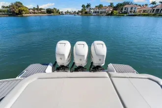 Thumbnail von Sea Ray SLX 400 fuera de borda