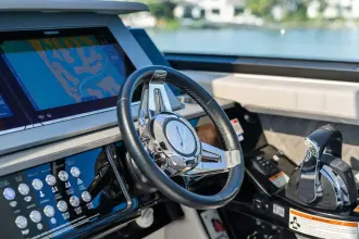 Thumbnail von Sea Ray SLX 400 fuera de borda