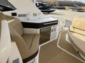 Thumbnail von Sea Ray Sundancer 320