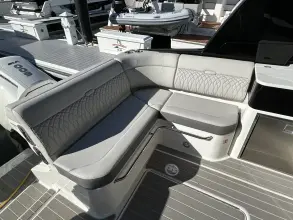 Thumbnail von Sea Ray 370 Sundancer с внешним двигателем