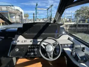 Thumbnail von Sea Ray 370 Sundancer с внешним двигателем