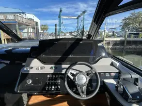 Thumbnail von Sea Ray 370 Sundancer с внешним двигателем