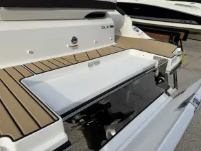 Thumbnail von Sea Ray SLX 260