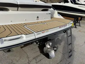 Thumbnail von Sea Ray SLX 260
