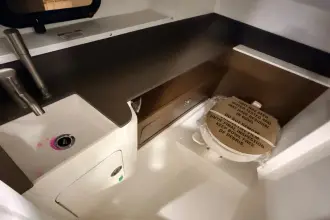 Thumbnail von Sea Ray SDX 290 s motorem