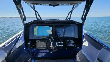 Thumbnail von Nor Tech 390 Sport Center Console