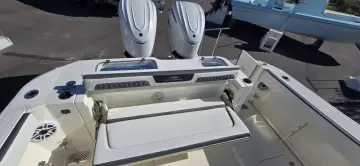 Thumbnail von Cobia 305 CC