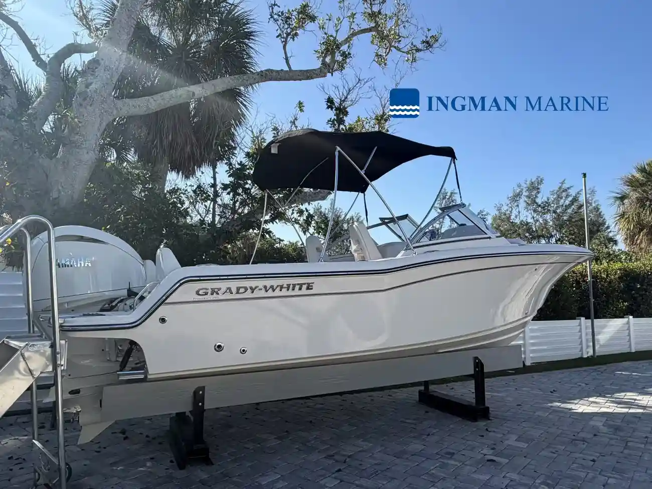 Grady White Freedom 215