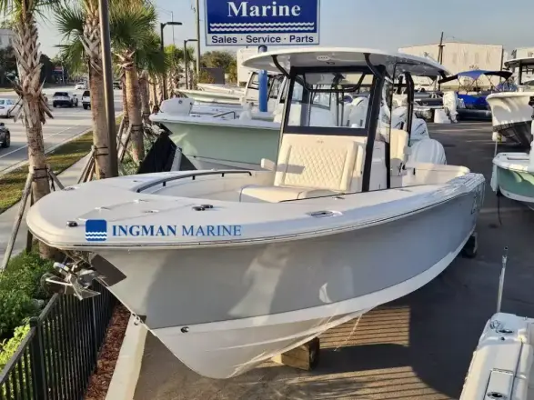 Sea Hunt Ultra 285 CB