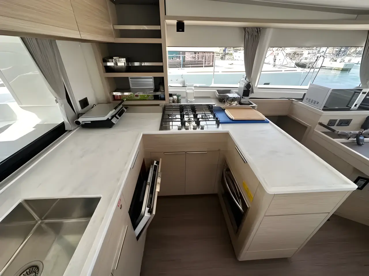 Thumbnail von Lagoon 46