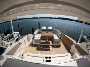 Thumbnail von Tiara Yachts 43LS