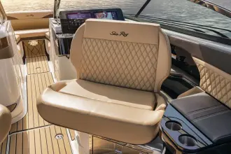 Thumbnail von Sea Ray SLX 280