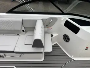Thumbnail von Sea Ray SDX 230