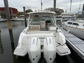 Thumbnail von Boston Whaler 320 Vantage