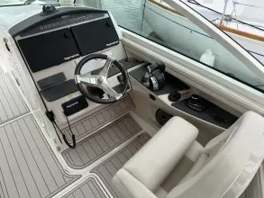 Thumbnail von Boston Whaler 320 Vantage
