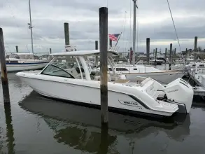 Thumbnail von Boston Whaler 320 Vantage