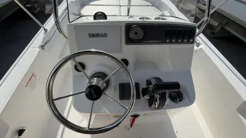 Thumbnail von Boston Whaler 170 Montauk