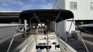 Thumbnail von Boston Whaler 170 Montauk