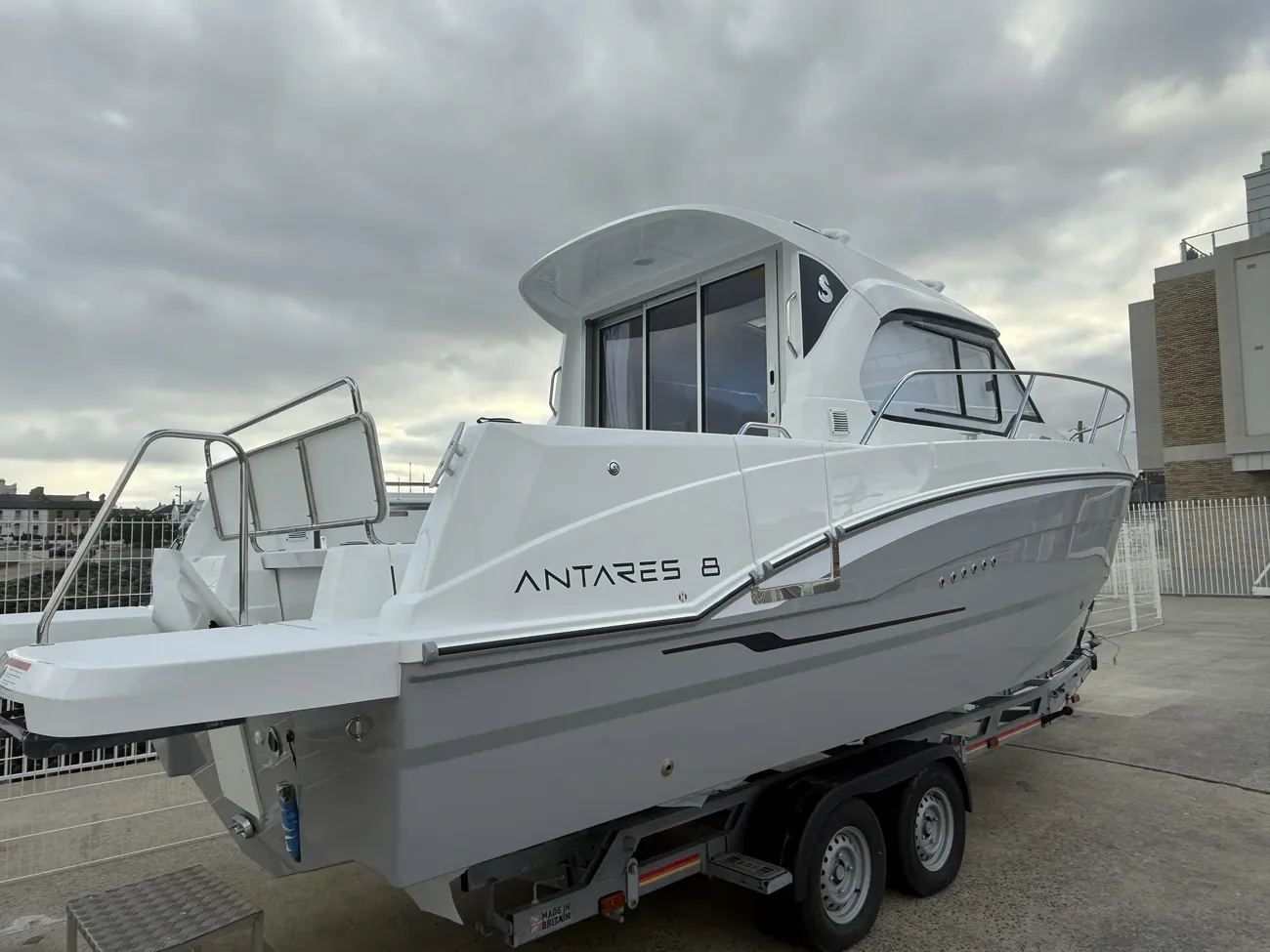 Thumbnail von Beneteau Antares 8
