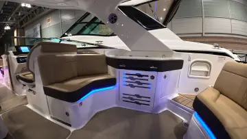 Thumbnail von Sea Ray SLX 310 fuera de borda