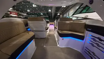 Thumbnail von Sea Ray SLX 310 fuera de borda