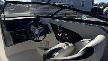 Thumbnail von Sea Ray SPX 210 Dıştan Takma Motor