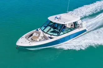Thumbnail von Boston Whaler 330 Vantage