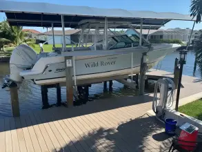 Thumbnail von Boston Whaler 270 Vantage