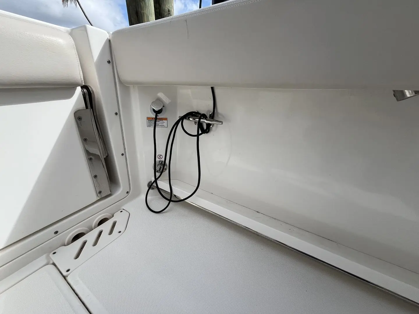 Thumbnail von Boston Whaler 270 Vantage