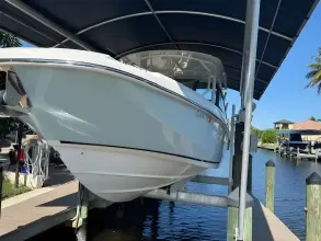 Thumbnail von Boston Whaler 270 Vantage
