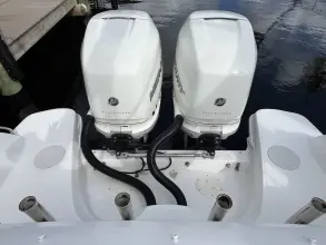 Thumbnail von Boston Whaler 270 Vantage