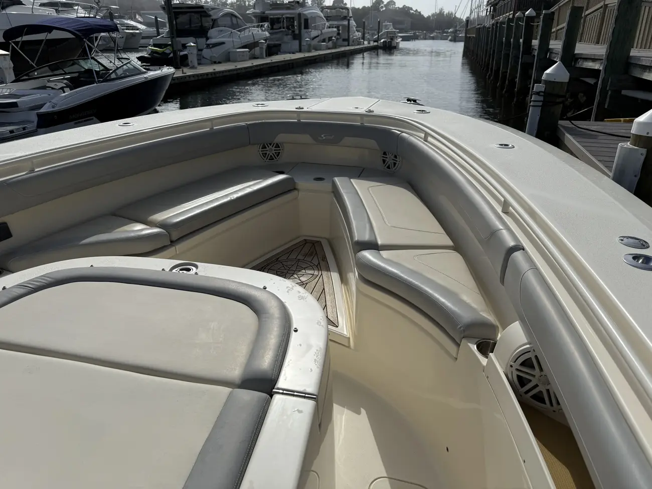 Thumbnail von Scout 355 LXF