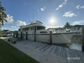 Thumbnail von Hatteras 	63 Cockpit Motor Yacht  Great Escape