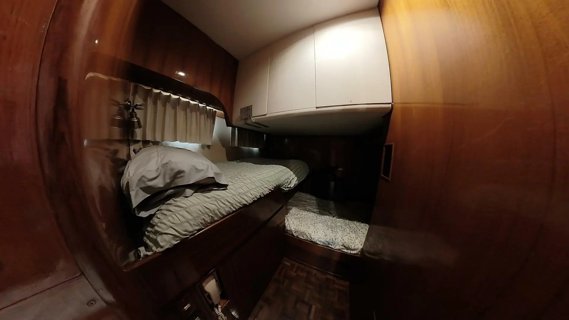 Thumbnail von Sedán deportivo Ocean Alexander 500 Sozo