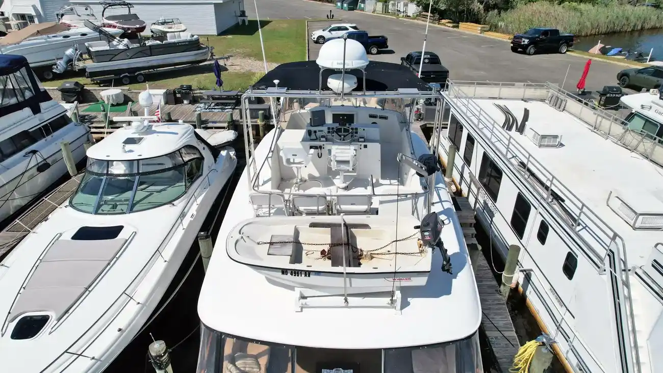 Thumbnail von Hatteras 72 Cockpit Motor Yacht Tiamo