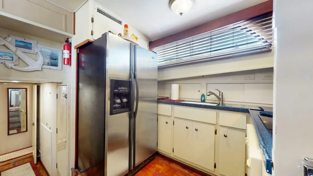 Thumbnail von Hatteras 72 Cockpit Motor Yacht Tiamo