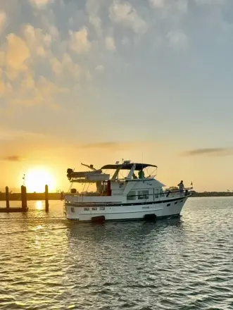 Defever 44' Offshore Cruiser Extra Credit