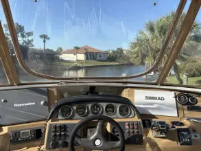 Thumbnail von Carver 396 Motor Yacht Quality Time